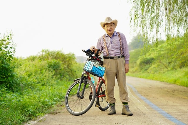 elderly-person-640x480-95002770.jpeg