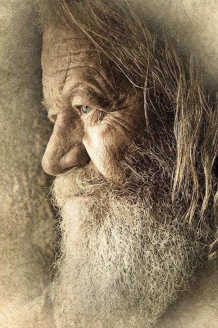 elderly-person-640x480-91919547.jpeg