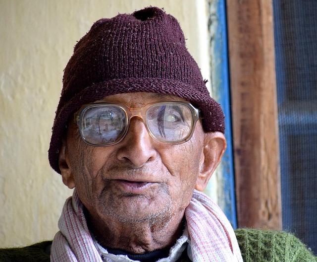 elderly-person-640x480-40500554.jpeg